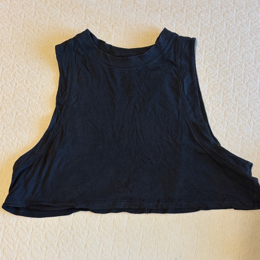 lululemon athletica Black Crop Top